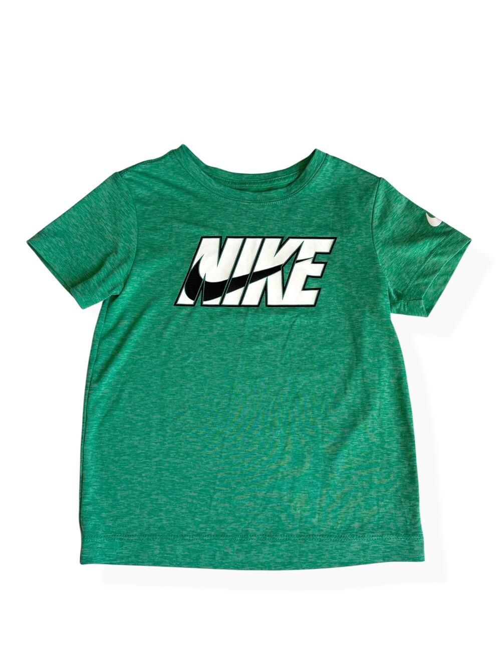 Nike Dri-Fit Green T-Shirt Kids 6 Short Sleeve Graphic tee